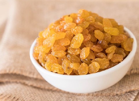 تصویر 1 از خرید کشمش زرد درجه یک + قیمت فروش استثنایی